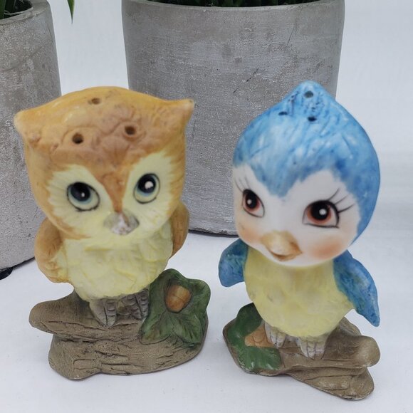 Brown Owl and Blue Bird Ceramic Bisque Salt & Pepper Shaker Set - Picture 2 of 8